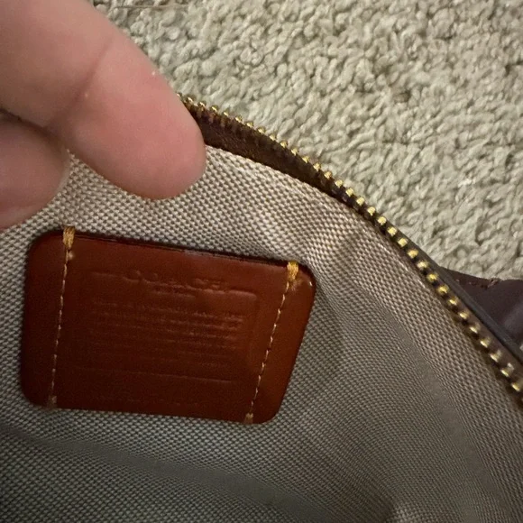 Coach Nolita19 Burgandi color - Picture 4 of 5